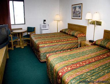 Hotel Super 8 By Wyndham Melrose Pokój zdjęcie